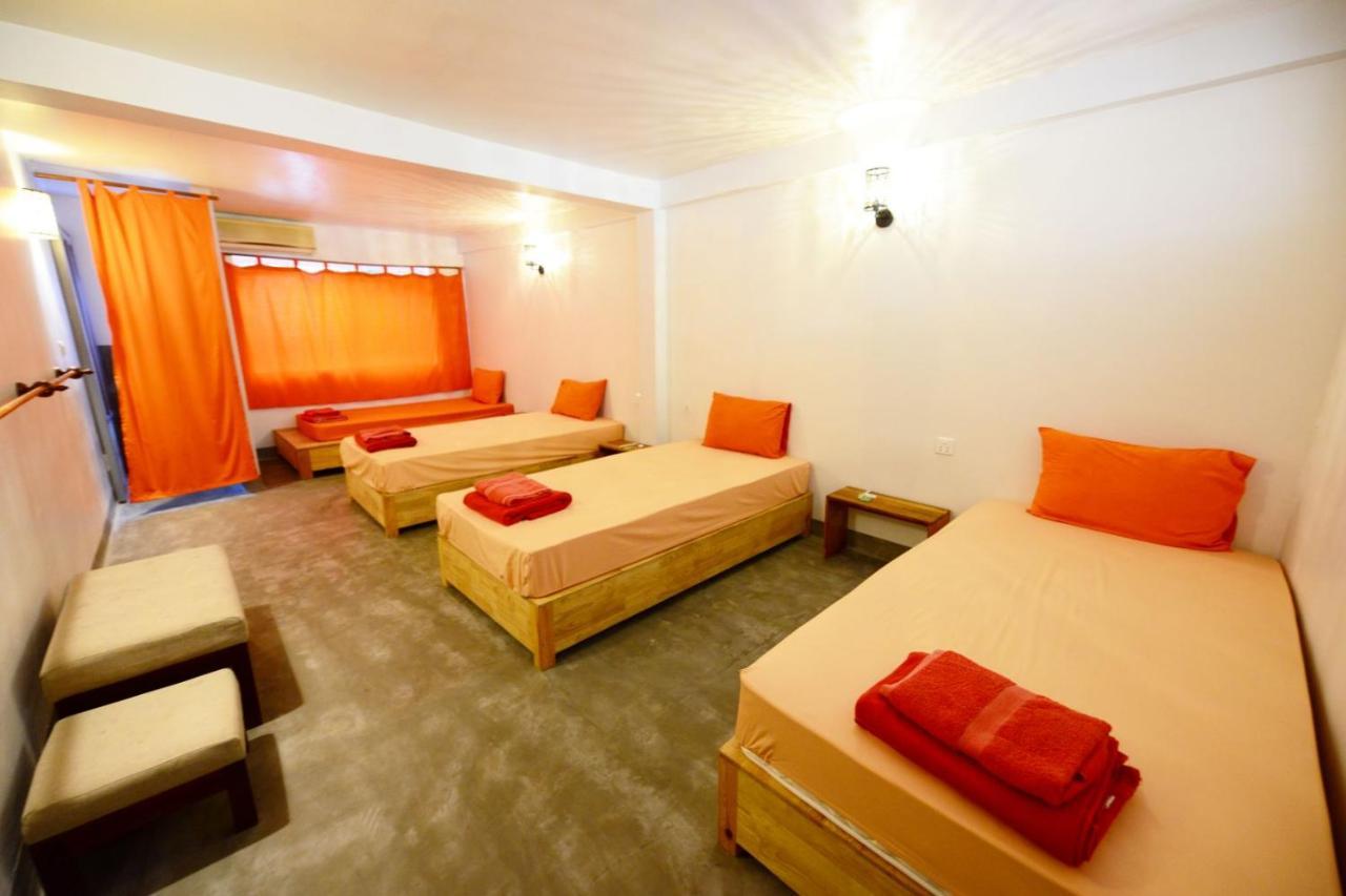Boutique Dormitory Kochi-Ke Сіємреап Екстер'єр фото